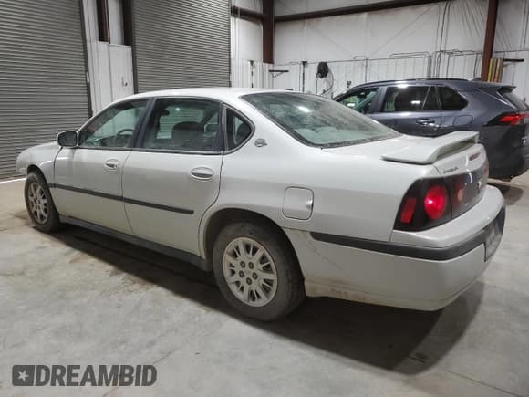 ✅ 2004 Chevrolet Impala • VIN: 2G1WF52EX49221785 • Lot: 86170834. Wystawiony na Copart z przebiegiem 186 785 mil. Bezpłatny archiwum sprzedaży aukcyjnych z USA i szczegółowy raport historii pojazdu na DreamBid. Zdjęcie 2.