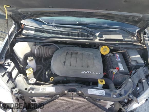 ✅ 2017 Dodge Grand Caravan SE • VIN: 2C4RDGBG4HR568333 • Lot: 87110755. Wystawiony na Copart z przebiegiem 44 203 mil. Bezpłatny archiwum sprzedaży aukcyjnych z USA i szczegółowy raport historii pojazdu na DreamBid. Zdjęcie 12.