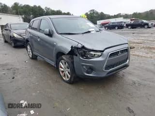 ✅ 2013 Mitsubishi Outlander ES • VIN: 4A4AP3AU4DE005464 • Lot: 43862756. Wystawiony na IAAI z przebiegiem 90 539 mil. Bezpłatny archiwum sprzedaży aukcyjnych z USA i szczegółowy raport historii pojazdu na DreamBid. Zdjęcie 1.