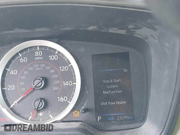 ✅ 2022 Toyota Corolla Cross L • VIN: 7MUAAAAG7NV009940 • Лот: 42117351. Опубликован ранее на IAAI с пробегом 23 290 миль. Бесплатный доступ к архиву аукционных продаж из США и подробный отчёт об истории автомобиля на DreamBid. Изображение 15.