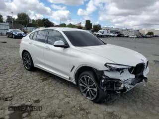 ✅ 2019 BMW X4 xDrive30i • VIN: 5UXUJ3C50KLG54894 • Lot: 71288305. Wystawiony na Copart z przebiegiem Nie podano. Bezpłatny archiwum sprzedaży aukcyjnych z USA i szczegółowy raport historii pojazdu na DreamBid. Zdjęcie 4.