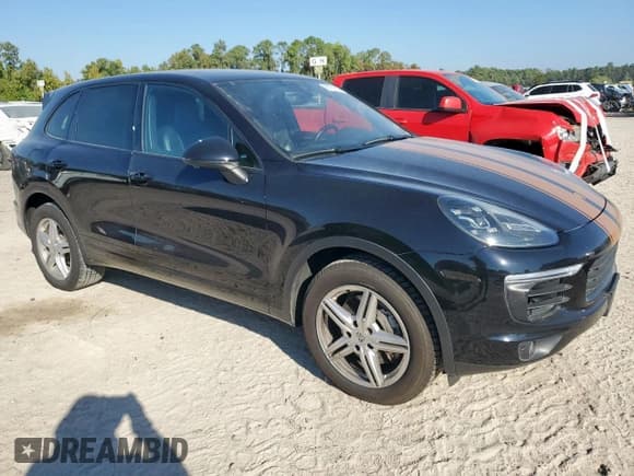 ✅ 2017 Porsche Cayenne S • VIN: WP1AB2A21HLA50148 • Лот: 86157905. Опубликован ранее на Copart с пробегом 122 467 миль. Бесплатный доступ к архиву аукционных продаж из США и подробный отчёт об истории автомобиля на DreamBid. Изображение 4.