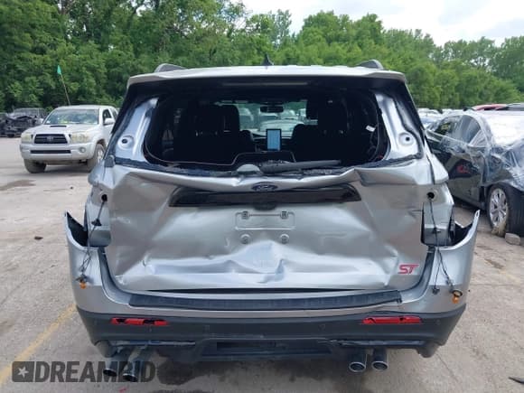 ✅ 2021 Ford Explorer ST • VIN: 1FM5K8GCXMGA95156 • Lot: 42270116. Wystawiony na IAAI z przebiegiem 74 823 mil. Bezpłatny archiwum sprzedaży aukcyjnych z USA i szczegółowy raport historii pojazdu na DreamBid. Zdjęcie 6.