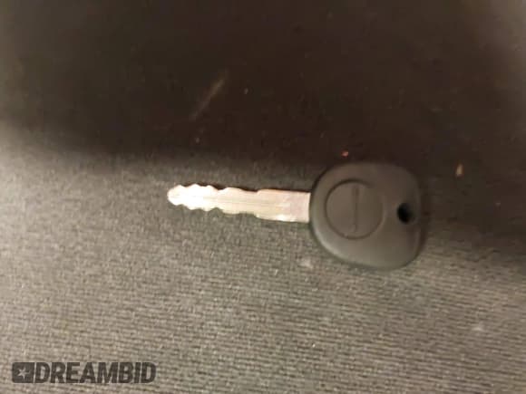 ✅ 2006 Chevrolet Silverado 1500 LT3 • VIN: 2GCEK19B561339263 • Lot: 43673177. Listed on IAAI with 239,298 mi. Free auction sales archive from the USA and detailed vehicle history report at DreamBid. Image 11.