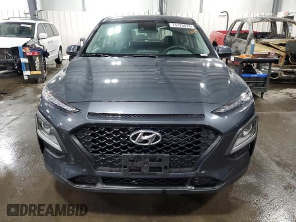 ✅ 2020 Hyundai Kona SE • VIN: KM8K12AA9LU579393 • Лот: 74125873. Опубликован ранее на Copart с пробегом 25 554 миль. Бесплатный доступ к архиву аукционных продаж из США и подробный отчёт об истории автомобиля на DreamBid. Изображение 5.