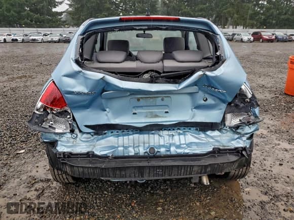 ✅ 2010 Hyundai Accent GS • VIN: KMHCM3AC1AU173916 • Lot: 95111245. Listed on Copart with 81,705 mi. Free auction sales archive from the USA and detailed vehicle history report at DreamBid. Image 6.