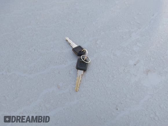 ✅ 1997 Chevrolet S-10 LS • VIN: 1GCCS19X8V8208553 • Лот: 41451229. Опубликован ранее на IAAI с пробегом 185 579 миль. Бесплатный доступ к архиву аукционных продаж из США и подробный отчёт об истории автомобиля на DreamBid. Изображение 11.