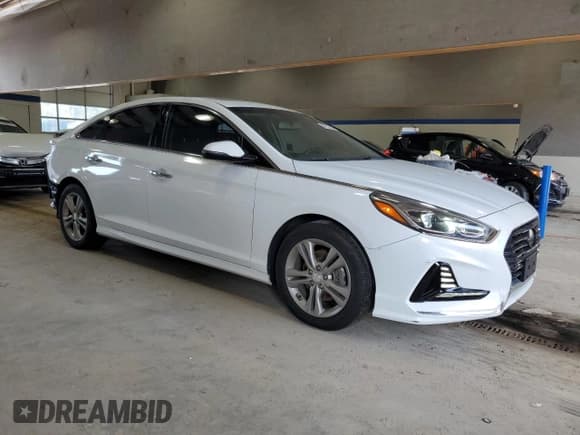 ✅ 2018 Hyundai Sonata Limited • VIN: 5NPE34AF2JH652419 • Лот: 68122695. Опубликован ранее на Copart с пробегом 84 223 миль. Бесплатный доступ к архиву аукционных продаж из США и подробный отчёт об истории автомобиля на DreamBid. Изображение 4.
