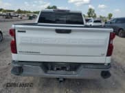 ✅ 2020 Chevrolet Silverado 1500 LT • VIN: 3GCUYDED1LG338830 • Lot: 70408964. Wystawiony na Copart z przebiegiem 121 827 mil. Bezpłatny archiwum sprzedaży aukcyjnych z USA i szczegółowy raport historii pojazdu na DreamBid. Zdjęcie 6.