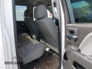 ✅ 2017 Chevrolet Silverado 2500HD Work Truck • VIN: 1GC2KUEGXHZ346239 • Lot: 42346532. Wystawiony na IAAI z przebiegiem 58 252 mil. Bezpłatny archiwum sprzedaży aukcyjnych z USA i szczegółowy raport historii pojazdu na DreamBid. Zdjęcie 8.