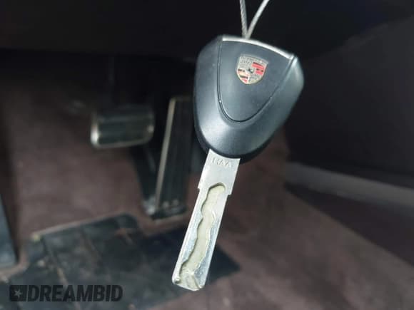 ✅ 2005 Porsche 911 Turbo S • VIN: WP0AB29935S742402 • Лот: 42741181. Опубликован ранее на IAAI с пробегом 139 594 миль. Бесплатный доступ к архиву аукционных продаж из США и подробный отчёт об истории автомобиля на DreamBid. Изображение 11.