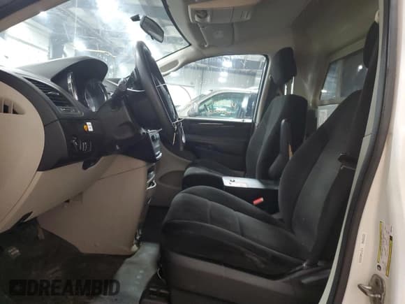 ✅ 2013 Ram Cargo Van Tradesman • VIN: 2C4JRGAG3DR652332 • Lot: 56067824. Wystawiony na Copart z przebiegiem 87 751 mil. Bezpłatny archiwum sprzedaży aukcyjnych z USA i szczegółowy raport historii pojazdu na DreamBid. Zdjęcie 7.