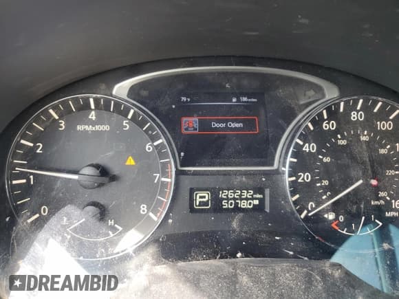 ✅ 2015 Nissan Altima 2.5 • VIN: 1N4AL3AP6FN391553 • Lot: 81326165. Listed on Copart with 126,232 mi. Free auction sales archive from the USA and detailed vehicle history report at DreamBid. Image 9.