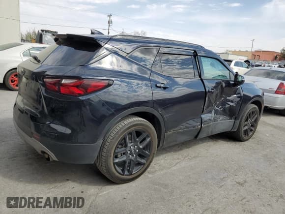 ✅ 2021 Chevrolet Blazer LT • VIN: 3GNKBDR40MS539126 • Лот: 76137134. Опубликован ранее на Copart с пробегом 87 550 миль. Бесплатный доступ к архиву аукционных продаж из США и подробный отчёт об истории автомобиля на DreamBid. Изображение 3.