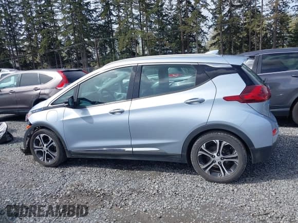 ✅ 2017 Chevrolet Bolt EV Premier • VIN: 1G1FX6S03H4151224 • Lot: 41997118. Wystawiony na IAAI z przebiegiem 111 609 mil. Bezpłatny archiwum sprzedaży aukcyjnych z USA i szczegółowy raport historii pojazdu na DreamBid. Zdjęcie 15.