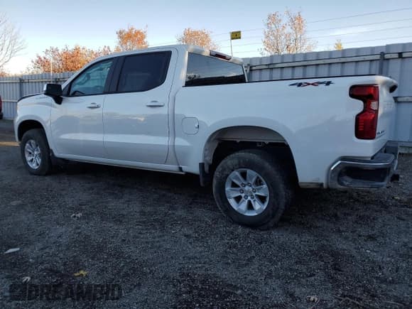 ✅ 2025 Chevrolet Silverado 1500 LT • VIN: 2GCUKDED1S1185469 • Lot: 90549055. Wystawiony na Copart z przebiegiem 19 512 mil. Bezpłatny archiwum sprzedaży aukcyjnych z USA i szczegółowy raport historii pojazdu na DreamBid. Zdjęcie 2.