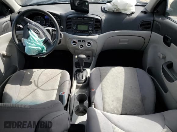 ✅ 2010 Hyundai Accent GLS • VIN: KMHCN4ACXAU431899 • Lot: 48308295. Listed on Copart with 94,134 mi. Free auction sales archive from the USA and detailed vehicle history report at DreamBid. Image 8.