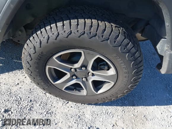 ✅ 2021 Jeep Wrangler Unlimited 80th Anniversary • VIN: 1C4HJXDN3MW644514 • Лот: 43431515. Опубликован ранее на IAAI с пробегом 85 917 миль. Бесплатный доступ к архиву аукционных продаж из США и подробный отчёт об истории автомобиля на DreamBid. Изображение 12.