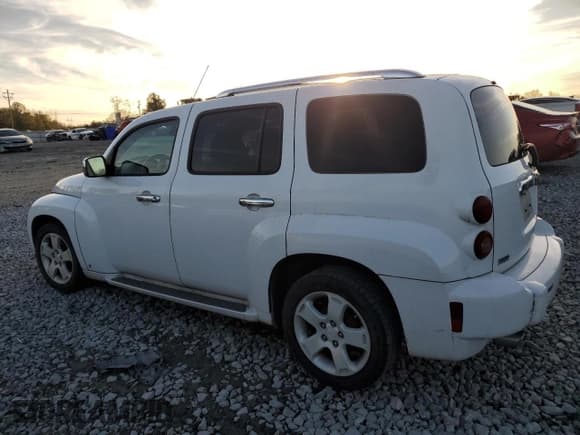 ✅ 2007 Chevrolet HHR LT • VIN: 3GNDA23P87S610841 • Lot: 42440535. Listed on Copart with 227,926 mi. Free auction sales archive from the USA and detailed vehicle history report at DreamBid. Image 2.
