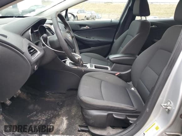 ✅ 2016 Chevrolet Cruze LS • VIN: 1G1BC5SM9G7240459 • Lot: 92161605. Listed on Copart with 142,809 mi. Free auction sales archive from the USA and detailed vehicle history report at DreamBid. Image 7.