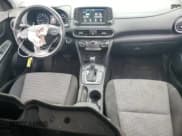 ✅ 2018 Hyundai Kona SEL • VIN: KM8K62AA1JU074205 • Лот: 69294924. Опубликован ранее на Copart с пробегом 96 288 миль. Бесплатный доступ к архиву аукционных продаж из США и подробный отчёт об истории автомобиля на DreamBid. Изображение 8.