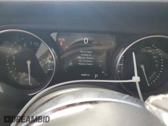 ✅ 2023 Jeep Wrangler Sahara • VIN: 1C4JJXP65PW661129 • Lot: 57599005. Listed on Copart with 46,287 mi. Free auction sales archive from the USA and detailed vehicle history report at DreamBid. Image 9.