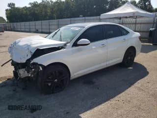 ✅ 2022 Volkswagen Jetta SE • VIN: 3VW7M7BU6NM022792 • Lot: 69452025. Wystawiony na Copart z przebiegiem 60 206 mil. Bezpłatny archiwum sprzedaży aukcyjnych z USA i szczegółowy raport historii pojazdu na DreamBid. Zdjęcie 1.