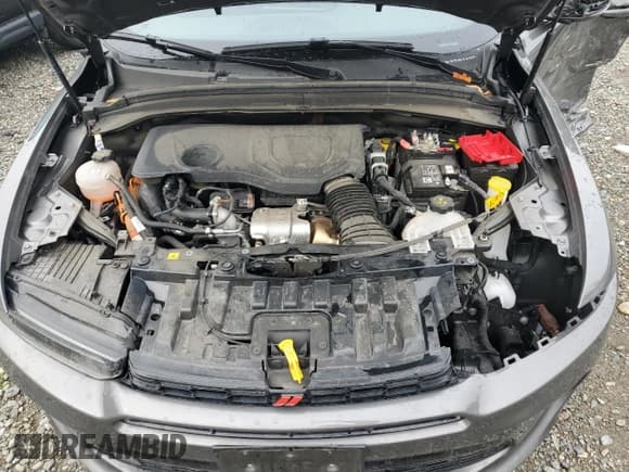 ✅ 2024 Dodge Hornet R/T • VIN: ZACPDFCW4R3A30624 • Lot: 90886205. Listed on Copart with 32,483 mi. Free auction sales archive from the USA and detailed vehicle history report at DreamBid. Image 12.