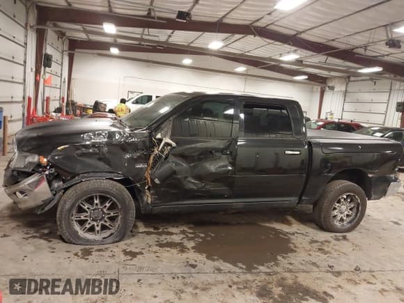 ✅ 2010 Dodge 1500 SLT • VIN: 1D7RV1CT7AS259892 • Lot: 41262452. Wystawiony na IAAI z przebiegiem 182 180 mil. Bezpłatny archiwum sprzedaży aukcyjnych z USA i szczegółowy raport historii pojazdu na DreamBid. Zdjęcie 15.