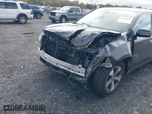 ✅ 2015 Acura MDX • VIN: 5FRYD4H27FB013325 • Lot: 43428062. Wystawiony na IAAI z przebiegiem 151 019 mil. Bezpłatny archiwum sprzedaży aukcyjnych z USA i szczegółowy raport historii pojazdu na DreamBid. Zdjęcie 6.