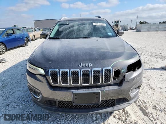 ✅ 2019 Jeep Cherokee Limited • VIN: 1C4PJLDB5KD109994 • Lot: 92642045. Wystawiony na Copart z przebiegiem 144 498 mil. Bezpłatny archiwum sprzedaży aukcyjnych z USA i szczegółowy raport historii pojazdu na DreamBid. Zdjęcie 5.