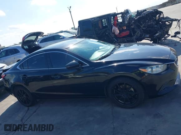 ✅ 2014 Mazda 6 i Touring • VIN: JM1GJ1V60E1120493 • Lot: 43460246. Listed on IAAI with 102,250 mi. Free auction sales archive from the USA and detailed vehicle history report at DreamBid. Image 13.