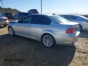 ✅ 2011 BMW 3 Series 328i • VIN: WBAPH5G57BNM76013 • Lot: 43526444. Wystawiony na IAAI z przebiegiem 103 681 mil. Bezpłatny archiwum sprzedaży aukcyjnych z USA i szczegółowy raport historii pojazdu na DreamBid. Zdjęcie 3.