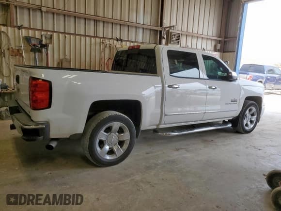 ✅ 2014 Chevrolet Silverado 1500 LTZ • VIN: 3GCPCSEC6EG140822 • Lot: 71682175. Listed on Copart with 181,482 mi. Free auction sales archive from the USA and detailed vehicle history report at DreamBid. Image 3.