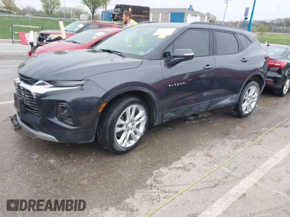 ✅ 2021 Chevrolet Blazer LT • VIN: 3GNKBJRS6MS564285 • Лот: 41944483. Размещён на IAAI с пробегом 59 255 миль миль. Получите бесплатный доступ к архиву аукционных продаж из США и посмотрите подробный отчёт об истории автомобиля на DreamBid. Изображение 19.