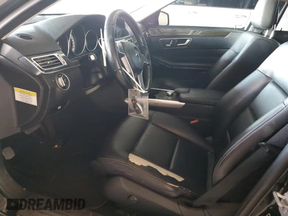 ✅ 2014 Mercedes-Benz E 350 Sport • VIN: WDDHF5KB7EA866931 • Lot: 94073255. Listed on Copart with 124,672 mi. Free auction sales archive from the USA and detailed vehicle history report at DreamBid. Image 7.