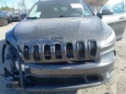 ✅ 2018 Jeep Cherokee Latitude • VIN: 1C4PJMCB5JD575754 • Lot: 43616882. Wystawiony na IAAI z przebiegiem 47 899 mil. Bezpłatny archiwum sprzedaży aukcyjnych z USA i szczegółowy raport historii pojazdu na DreamBid. Zdjęcie 17.