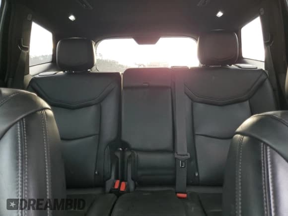 ✅ 2022 Cadillac XT6 Premium Luxury • VIN: 1GYKPCRS4NZ110363 • Lot: 86274354. Wystawiony na Copart z przebiegiem 61 917 mil. Bezpłatny archiwum sprzedaży aukcyjnych z USA i szczegółowy raport historii pojazdu na DreamBid. Zdjęcie 10.