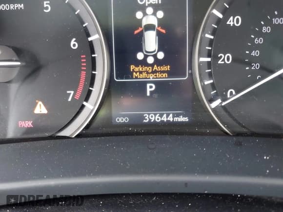 ✅ 2016 Lexus RX 350 • VIN: JTJBZMCA7G2003094 • Lot: 41854849. Listed on IAAI with 39,644 mi. Free auction sales archive from the USA and detailed vehicle history report at DreamBid. Image 16.