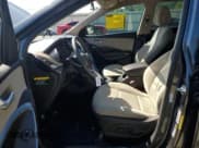 ✅ 2018 Hyundai Santa Fe 2.4L • VIN: 5XYZU3LB6JG522640 • Лот: 59038864. Опубликован ранее на Copart с пробегом 82 372 миль. Бесплатный доступ к архиву аукционных продаж из США и подробный отчёт об истории автомобиля на DreamBid. Изображение 7.