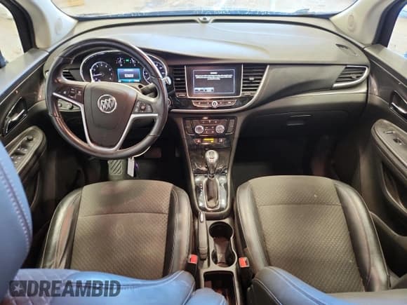 ✅ 2019 Buick Encore Preferred • VIN: KL4CJESB4KB780365 • Lot: 86261355. Wystawiony na Copart z przebiegiem 121 979 mil. Bezpłatny archiwum sprzedaży aukcyjnych z USA i szczegółowy raport historii pojazdu na DreamBid. Zdjęcie 8.