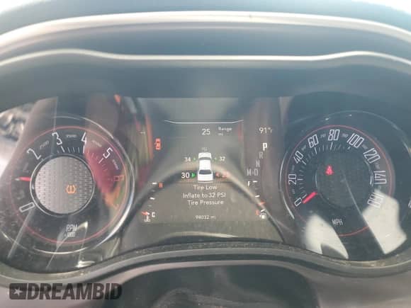 2019 Dodge Challenger R/T z VIN 2C3CDZBT7KH639380, wystawiony jako Copart lot #70909185 z przebiegiem 94 032 mil mil oraz Czysty tytuł • Clean title. Historia ofert i sprzedaży dostępna na DreamBid. Obrazek 9.