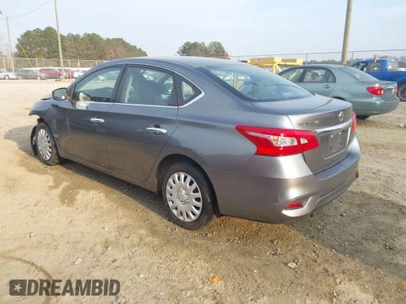✅ 2018 Nissan Sentra SR • VIN: 3N1AB7AP4JY203874 • Lot: 43720004. Listed on IAAI with 145,311 mi. Free auction sales archive from the USA and detailed vehicle history report at DreamBid. Image 3.