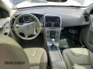 ✅ 2013 Volvo XC60 T6 • VIN: YV4902DZ4D2443190 • Lot: 56531925. Listed on Copart with 140,184 mi. Free auction sales archive from the USA and detailed vehicle history report at DreamBid. Image 8.