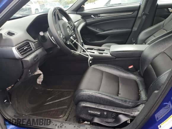 2018 Honda Accord Sport with VIN 1HGCV1F3XJA043750, listed as a Copart auction lot 84239495 with 123,011 mi miles and Salvage title. Bid and sale history available at DreamBid. Image 7.