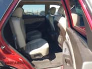 ✅ 2017 Hyundai Santa Fe SE • VIN: KM8SN4HF7HU250930 • Лот: 43042172. Опубликован ранее на IAAI с пробегом 119 030 миль. Бесплатный доступ к архиву аукционных продаж из США и подробный отчёт об истории автомобиля на DreamBid. Изображение 8.