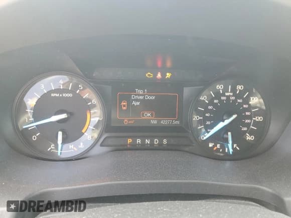 ✅ 2018 Ford Explorer • VIN: 1FM5K8B8XJGB98379 • Lot: 60085225. Listed on Copart with 42,277 mi. Free auction sales archive from the USA and detailed vehicle history report at DreamBid. Image 9.