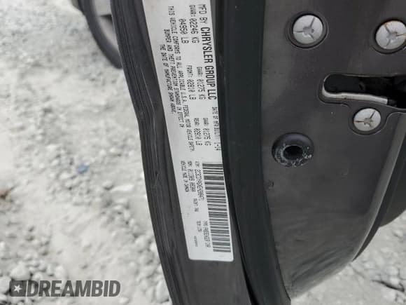 ✅ 2014 Dodge Challenger SXT • VIN: 2C3CDYAGXEH208471 • Lot: 69659914. Wystawiony na Copart z przebiegiem 125 335 mil. Bezpłatny archiwum sprzedaży aukcyjnych z USA i szczegółowy raport historii pojazdu na DreamBid. Zdjęcie 12.