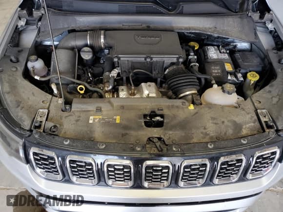 ✅ 2024 Jeep Compass Limited • VIN: 3C4NJDCN0RT125405 • Lot: 60204955. Listed on Copart with 34,041 mi. Free auction sales archive from the USA and detailed vehicle history report at DreamBid. Image 12.