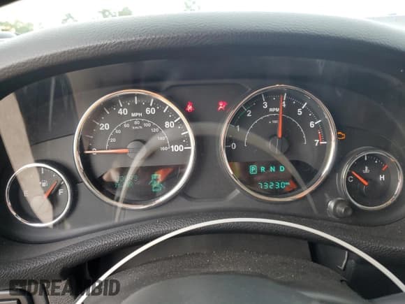 ✅ 2017 Jeep Wrangler Unlimited Rubicon • VIN: 1C4HJWFGXHL526668 • Lot: 69505105. Wystawiony na Copart z przebiegiem 73 230 mil. Bezpłatny archiwum sprzedaży aukcyjnych z USA i szczegółowy raport historii pojazdu na DreamBid. Zdjęcie 9.